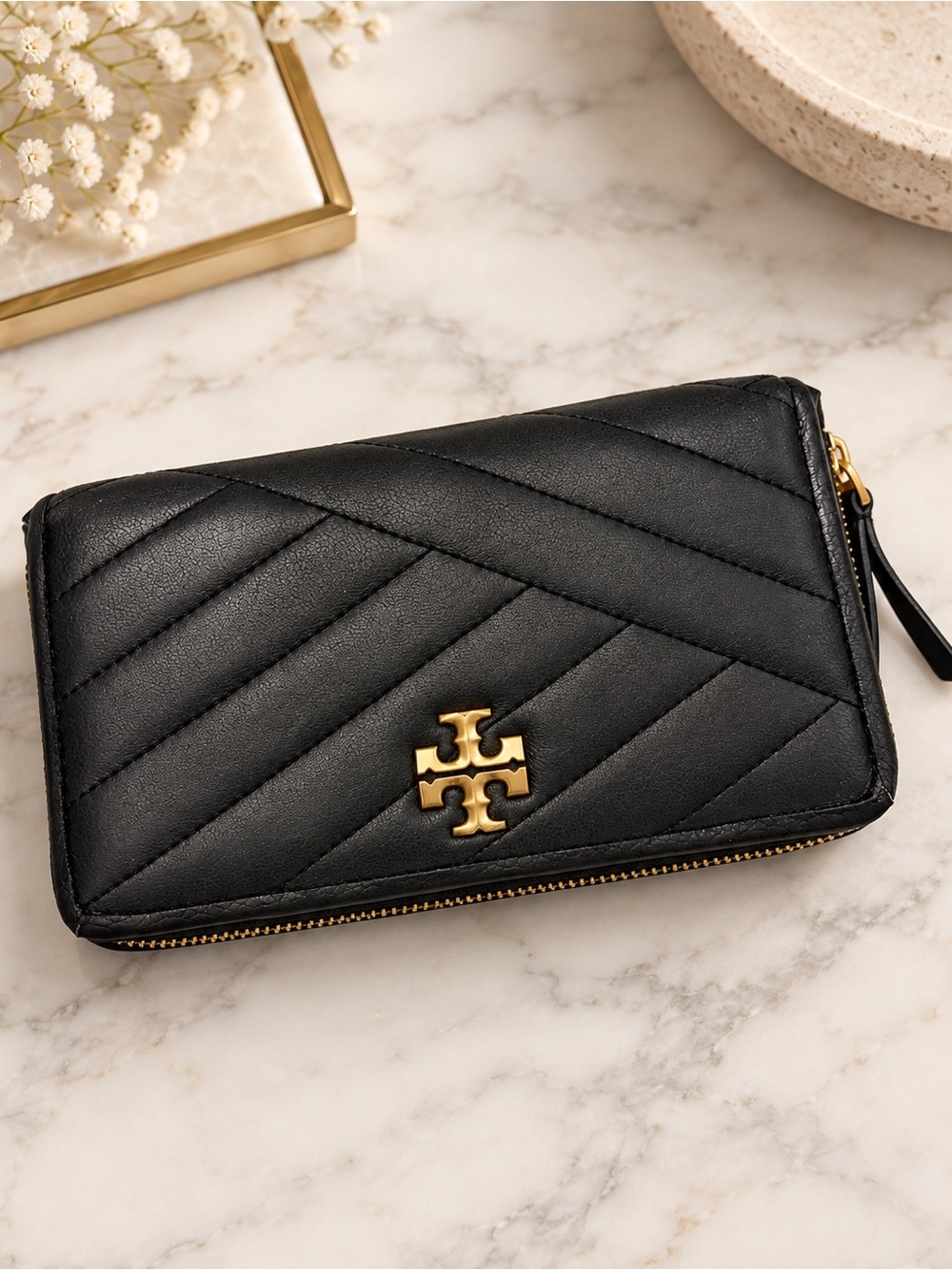 Tory Burch Kira Chevron Quilted Leather Zip Continental Wallet Black Gold